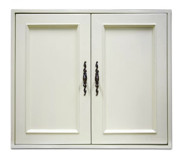 Cupboard Hardware Replacement in Fort Worth