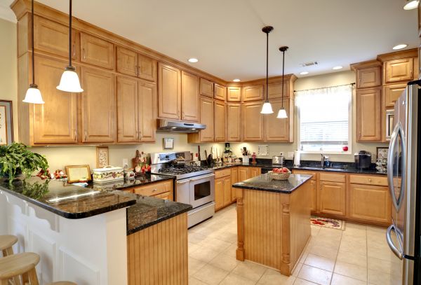 Maple Kitchen Cabinet Repair in Fort Worth
